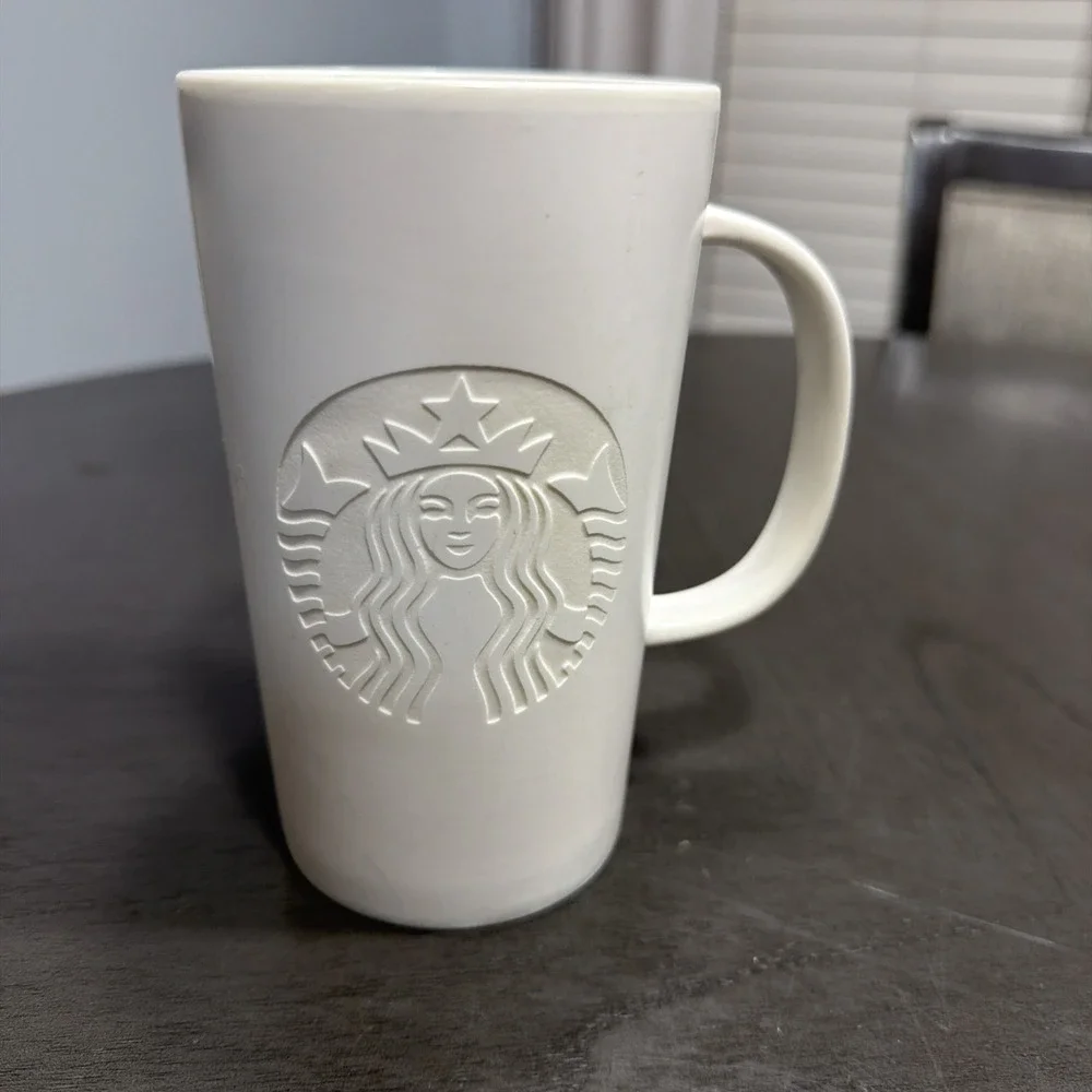2014 Ivory Embossed 12oz Starbucks Coffee Cup Great